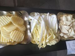 -罗记又添缘竹荪山药鸡·野生菌火锅(西园南路店)