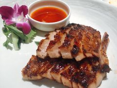 星洲炭烧猪颈肉-金椰壳· 大厨新加坡菜(壹方城店)