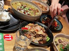 -十三式重庆江湖菜(金茂览秀城店)