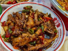 -堂瓦里·33年传统赣菜(第一街区店)