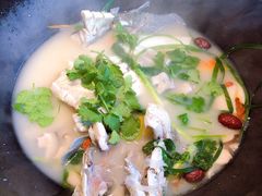 -咕嘟草帽鱼·牛奶一样的鲜鱼汤(包河万达广场创始店)