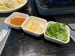 -壹号院音乐餐厅•烤全羊•新疆菜(浐灞店)