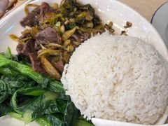 酸菜牛肉-玲又珑美食(盘福路店)