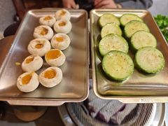 -围炉肉舍•炭烤活鳗•丹东海鲜烤肉(步行街店)