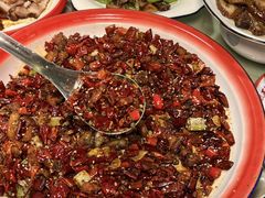 -老鼎万春卤菜(五代传承创始老店)