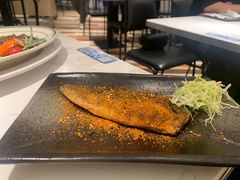柠檬咖喱盐烧青鱼-卡朋西餐(较场西路店)