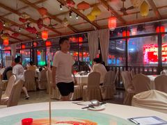 -年辉渔村·非遗传承餐厅(新丰江店)