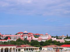 -北戴河碧螺塔海上酒吧公园