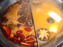 台式麻辣锅-湊湊火锅·茶憩(杭州湖滨银泰in77店)