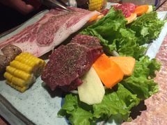 -炼火烤肉店