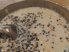 -白翔甜食店