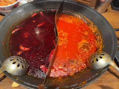 -萍姐火锅·公路夜市(武汉首店)