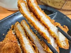 -莱莱小笼·乔艾