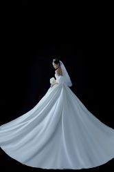 -上花轿婚纱摄影