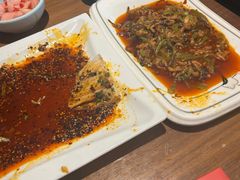 -有红鸡毛店·川菜(建设路店)