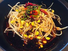 云南经典汽锅鸡-云海肴·汽锅鸡·云南菜(苏州中心店)