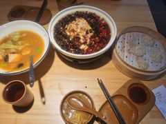 -小六汤包·老字号·中华名小吃(兴庆路店)