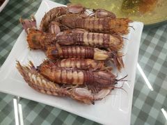 -烁佳海鲜大馅饺子
