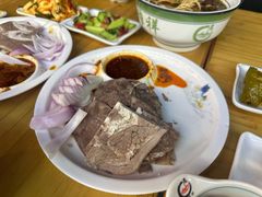 -伊穆祥牛肉面总店·清真