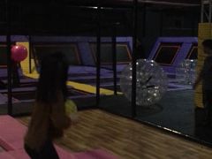 -嘿哟动霸CHUA·新潮玩运动娱乐中心·蹦床滑冰团建乐园