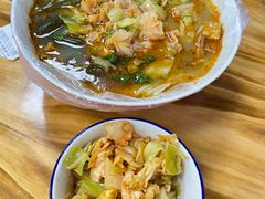-二钢串叔麻辣烫(华龙大厦店)