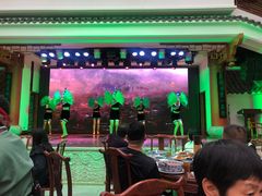 -香麒园·过桥米线·南湖雅宴