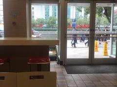 -肯德基(盘龙奥莱店)