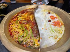 -沸炉重庆老火锅(军事博物馆店)