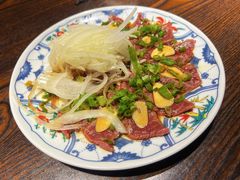 三分熟牛肉-桂马·日本料理·海胆·海鲜饭·酒场(民主广场店)