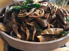 -万景饭店·鱼街农家菜