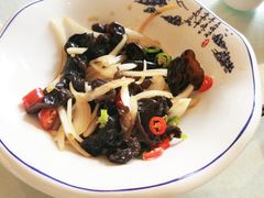 洋葱拌木耳-京都饺子(双塔西街店)