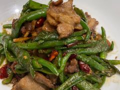 -新天明砂锅鱼头煲