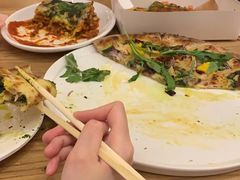 -城市大道红炉披萨烘焙坊