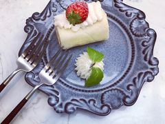 奶油草莓裸蛋糕-RGF(巨鹿路店)