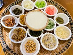 -包整·丝娃娃(一览甲秀楼风景店)