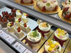 -花花卷卷·鲜食蛋糕(静安久光百货店)