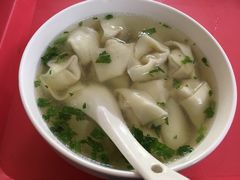 -周震馄饨