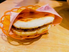 肉夹馍-郑家山村凉皮 肉夹馍 油泼面