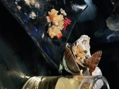 -何师烧烤Pro ·江湖川菜·小龙虾·精酿(太古里旗舰店)