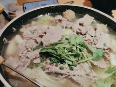 -川堂风·跷脚牛肉·乐山爆炒(宝山日月光店)