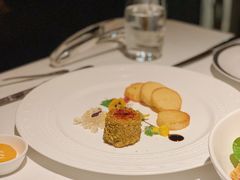 -Mogul Eatery·大亨餐酒馆