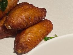 -MONICH牛排融合餐厅(和义大道购物中心店)