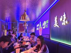 -徐记小怪兽肉蟹煲店(哈西万达金街店)