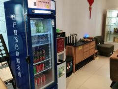 -上海先进东风标致雪铁龙4S店(青浦店)