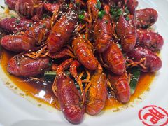 -肥肥虾庄·金牌油焖大虾(杨园滨江时代walk店)