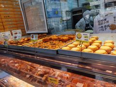 -鲍师傅糕点(江苏路店)