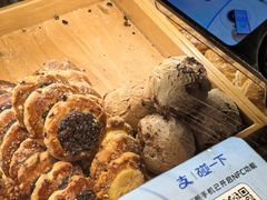 -拢香糕点(万达店)