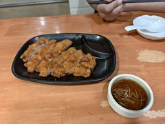 -莱莱小笼·乔艾