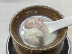 皮蛋肉饼瓦罐汤-南昌特色煨汤(马台街店)