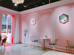 -金私燕鲜炖燕窝(万达店)